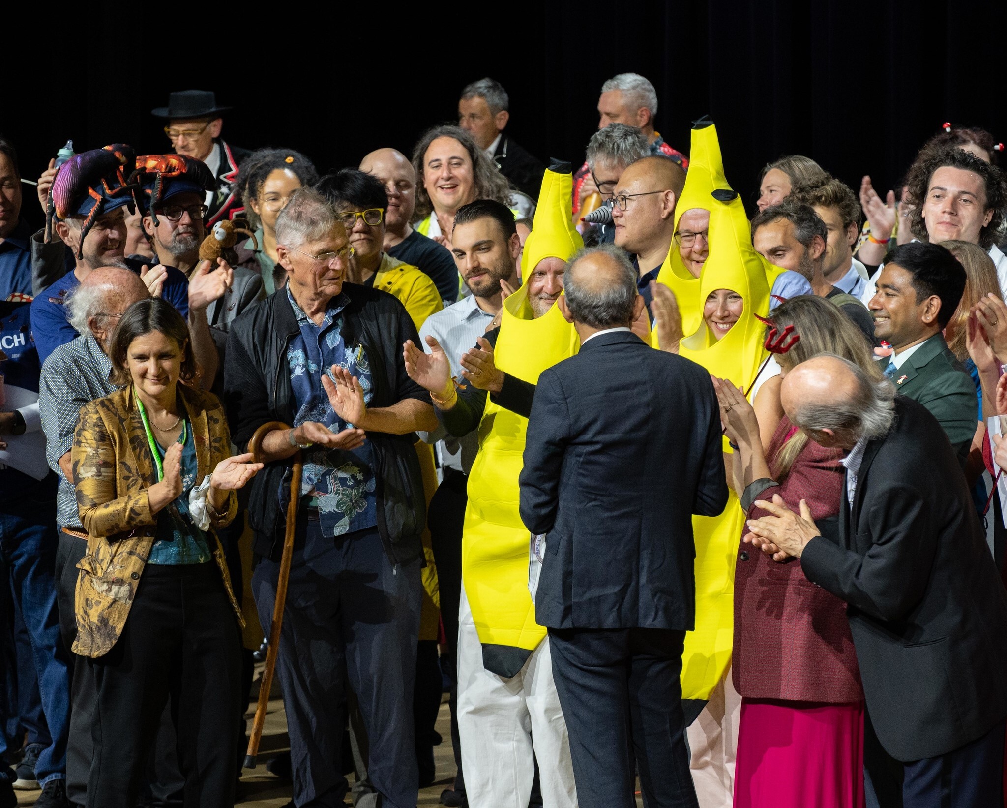 Cerimonia degli Ig Nobel Prize 2026 al Kongresshaus di Zurigo, in Svizzera